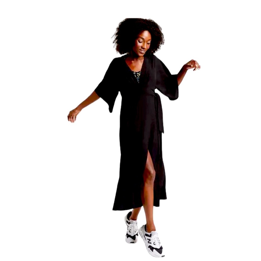 Athleta Women's Black FEATHERWeight STRETCH Calistoga Cover Up